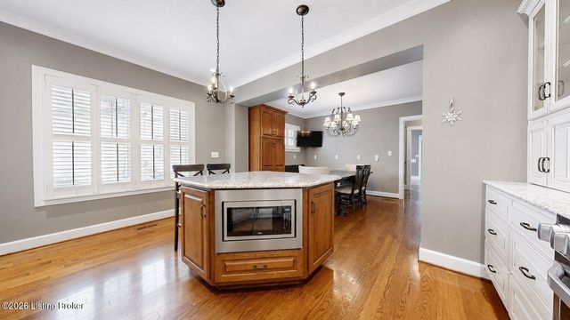 2117 Eastview Ave, Louisville, KY 40205