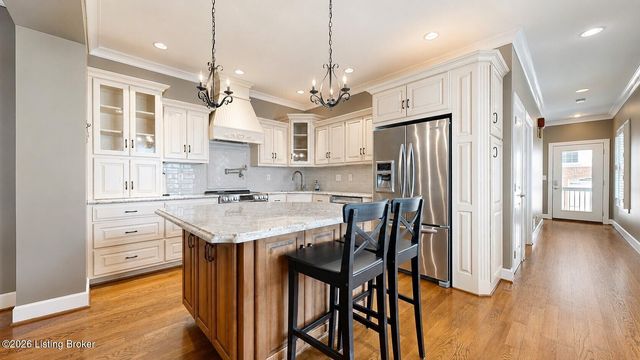 2117 Eastview Ave, Louisville, KY 40205