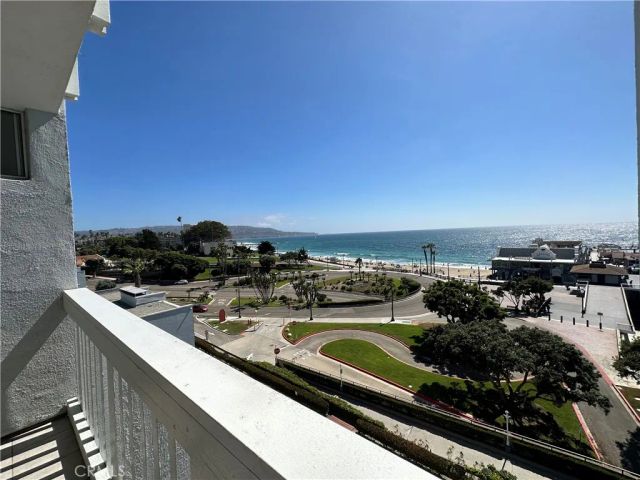 640 The Village 217, Redondo Beach, CA 90277