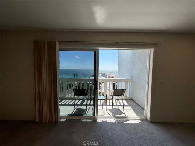 640 The Village 217, Redondo Beach, CA 90277