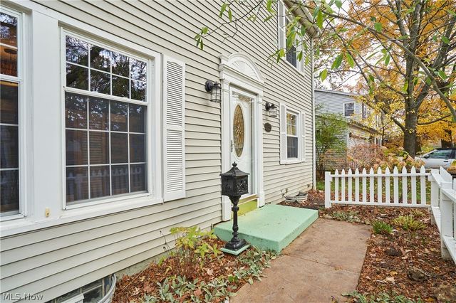 1633 Bancroft Street, Cuyahoga Falls, OH 44221