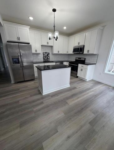 3336 3rd Avenue S, Minneapolis, MN 55408