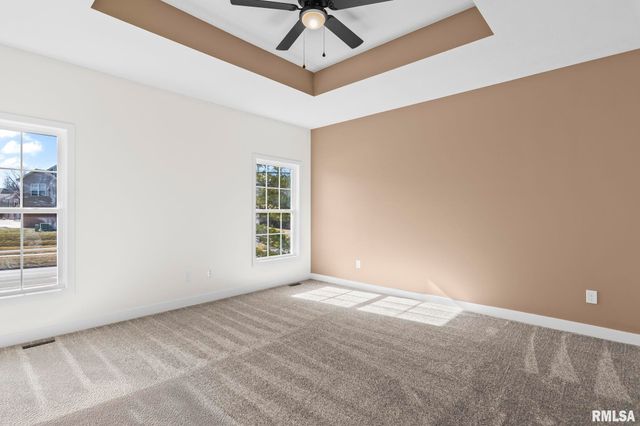 314 BOULDER CREEK Drive, Chatham, IL 62629