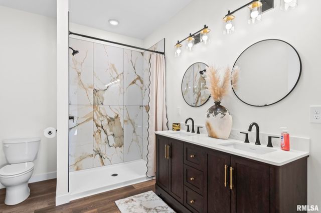 314 BOULDER CREEK Drive, Chatham, IL 62629