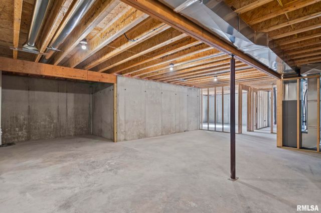 314 BOULDER CREEK Drive, Chatham, IL 62629