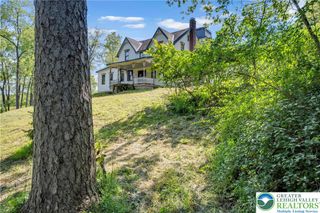 384 Henry Road, Bushkill Twp, PA 18064