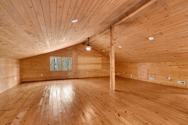 551 Shippmans Creek Rd, Wartrace, TN 37183