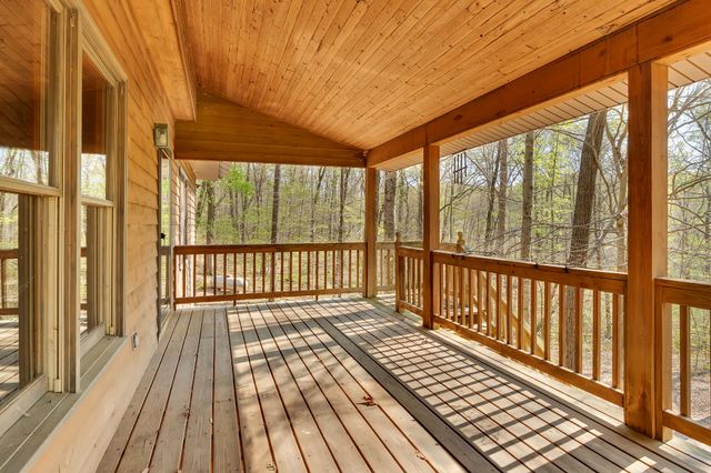 551 Shippmans Creek Rd, Wartrace, TN 37183