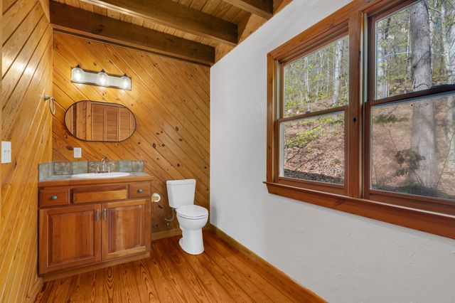 551 Shippmans Creek Rd, Wartrace, TN 37183