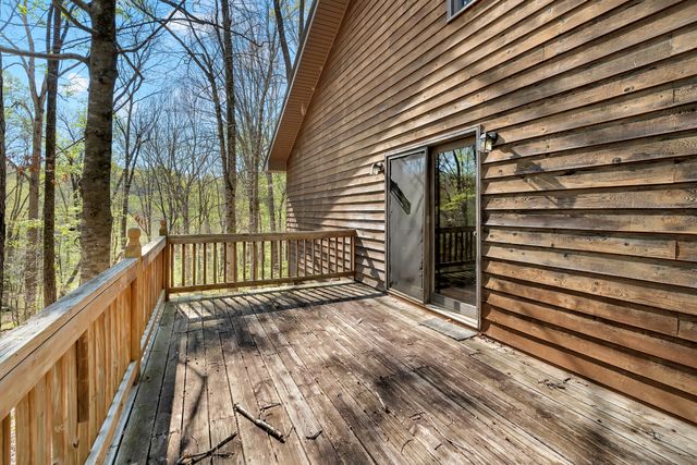 551 Shippmans Creek Rd, Wartrace, TN 37183