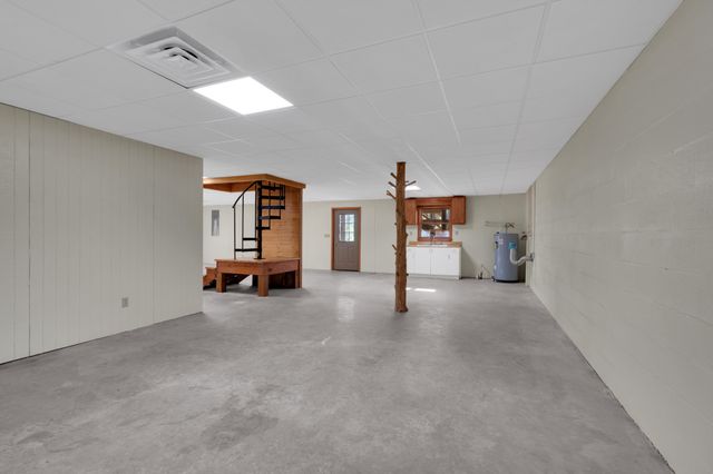 551 Shippmans Creek Rd, Wartrace, TN 37183