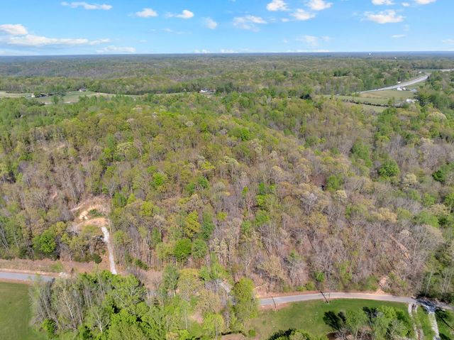 551 Shippmans Creek Rd, Wartrace, TN 37183