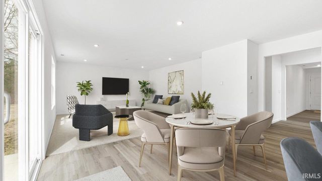 12872 Rey Cove, Fort Wayne, IN 46818