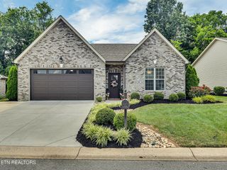 2226 Boulder Crest Lane, Sevierville, TN 37876