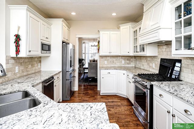 7725 N 151 Circle, Bennington, NE 68007