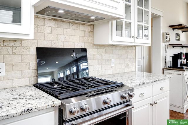 7725 N 151 Circle, Bennington, NE 68007