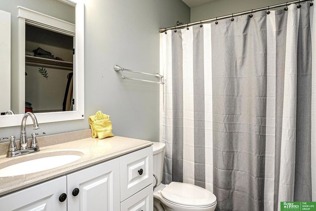 7725 N 151 Circle, Bennington, NE 68007