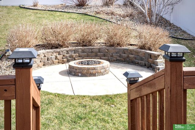 7725 N 151 Circle, Bennington, NE 68007