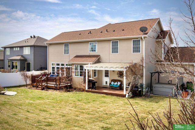 7725 N 151 Circle, Bennington, NE 68007