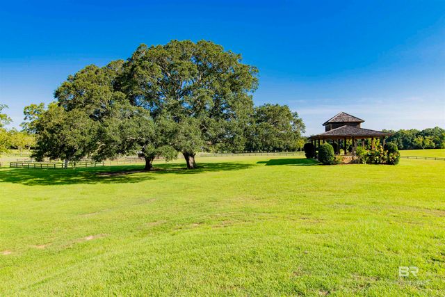 8728 Zippers Trail, Fairhope, AL 36532