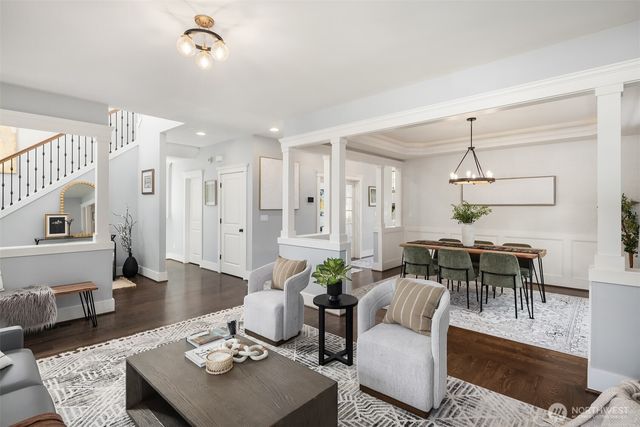 4317 32nd Avenue W, Seattle, WA 98199