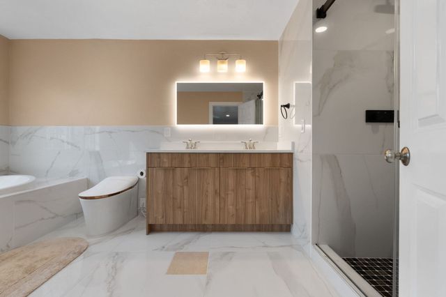 60 Shufelt Rd, Walpole, MA 02071