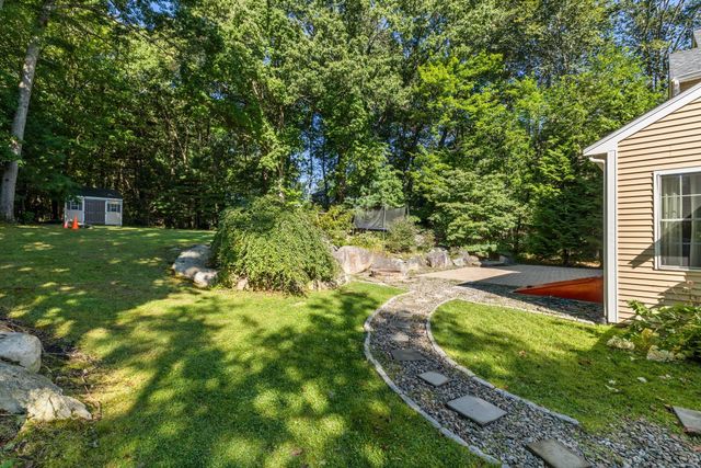 60 Shufelt Rd, Walpole, MA 02071