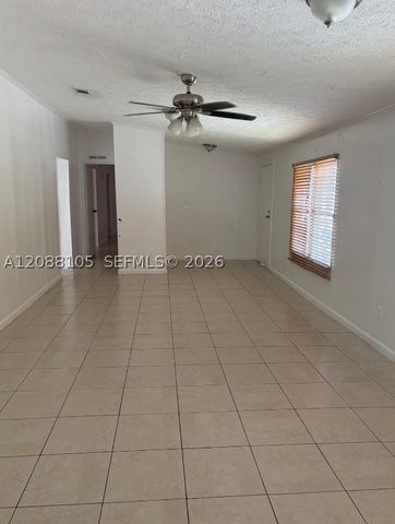 19800 SW 180th Ave 252, Miami, FL 33187