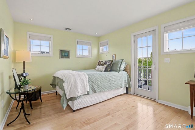 28 Milford Point Road, Milford, CT 06460