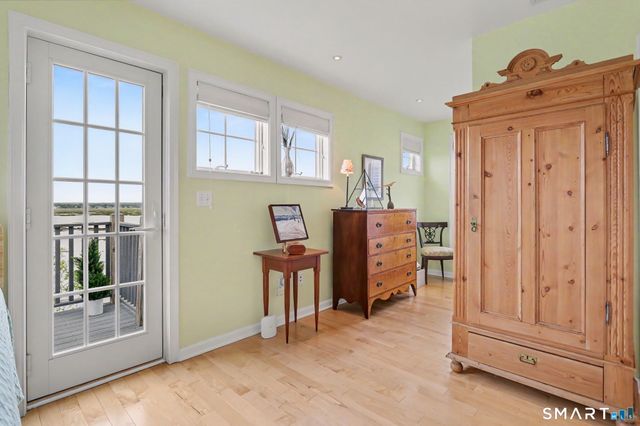 28 Milford Point Road, Milford, CT 06460