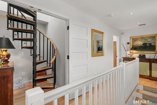 28 Milford Point Road, Milford, CT 06460