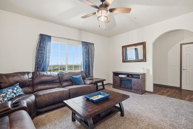 36685 Avenue 15, Madera, CA 93636