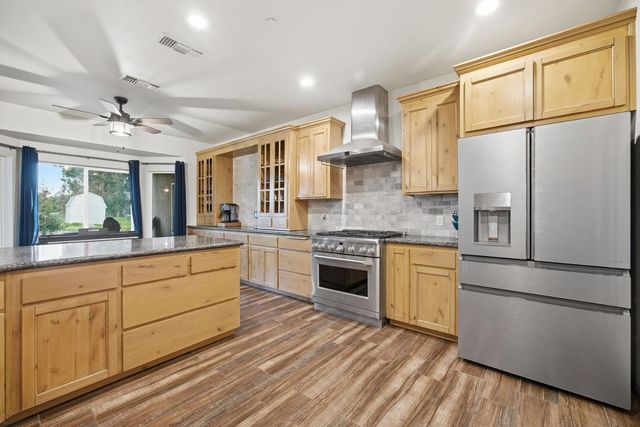 36685 Avenue 15, Madera, CA 93636