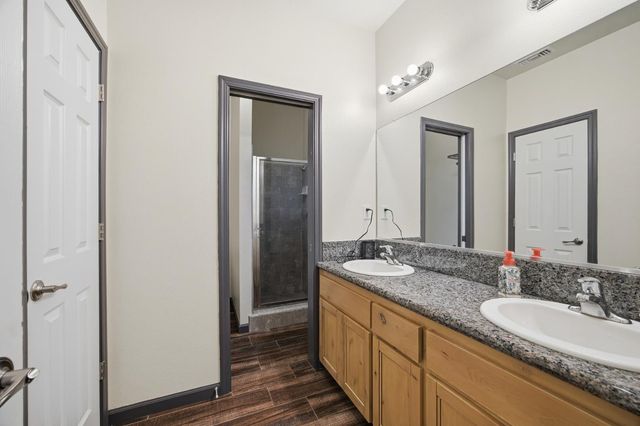 36685 Avenue 15, Madera, CA 93636