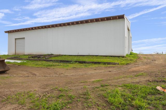 36685 Avenue 15, Madera, CA 93636