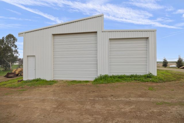 36685 Avenue 15, Madera, CA 93636