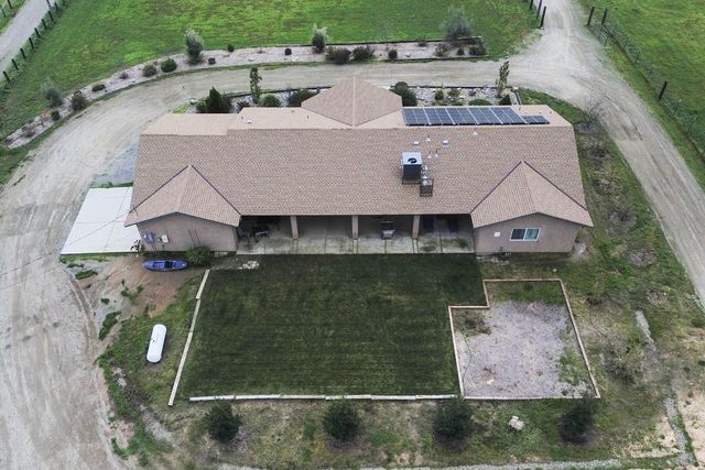 36685 Avenue 15, Madera, CA 93636