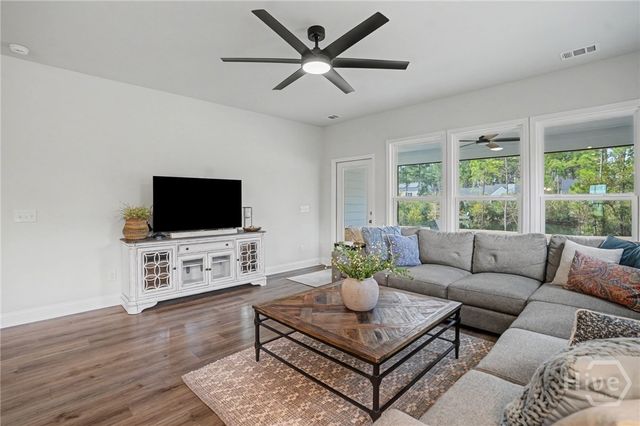 289 Heron Creek Drive, Richmond Hill, GA 31324