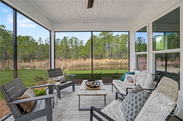 289 Heron Creek Drive, Richmond Hill, GA 31324