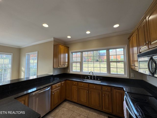 1419 Cheyenne Blvd, Seymour, TN 37865