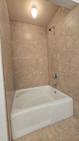 4917 N 73rd Street Apt 17, Scottsdale, AZ 85251