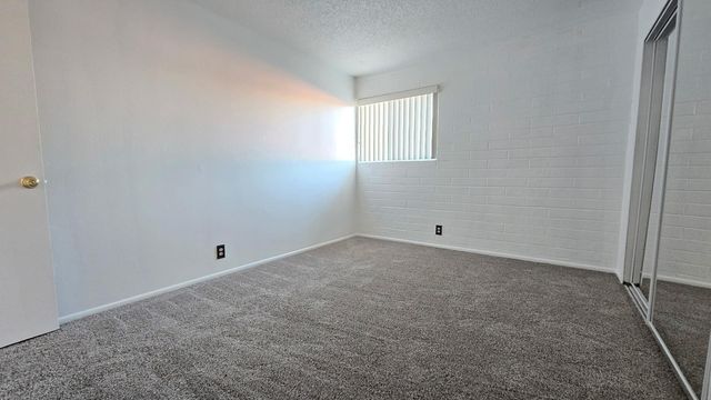 4917 N 73rd Street Apt 17, Scottsdale, AZ 85251