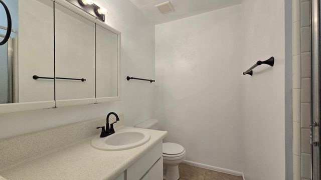 4917 N 73rd Street Apt 17, Scottsdale, AZ 85251