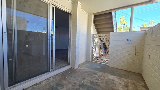 4917 N 73rd Street Apt 17, Scottsdale, AZ 85251