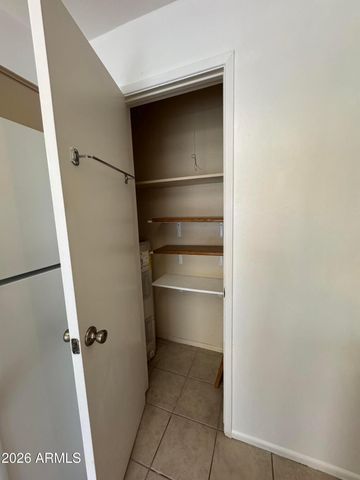 4917 N 73rd Street Apt 17, Scottsdale, AZ 85251