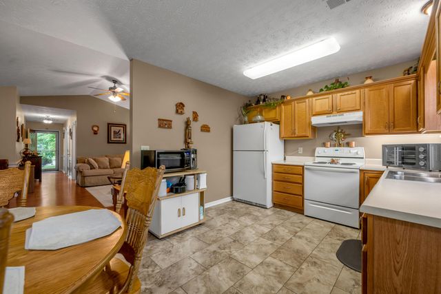 116 Sturbridge Lane, Winchester, KY 40391