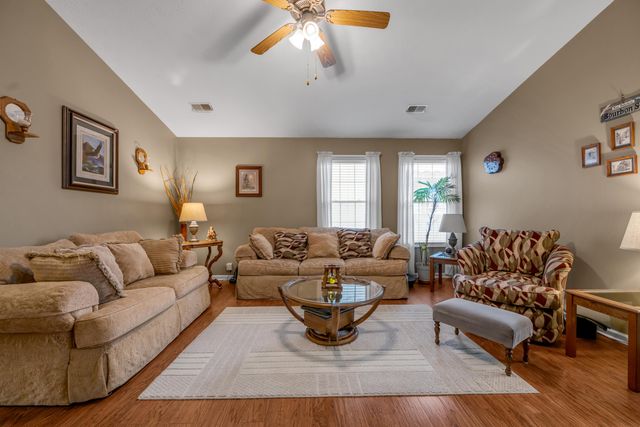 116 Sturbridge Lane, Winchester, KY 40391