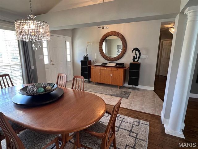 765 Turrentine Trail, Creve Coeur, MO 63141