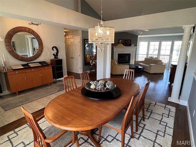 765 Turrentine Trail, Creve Coeur, MO 63141