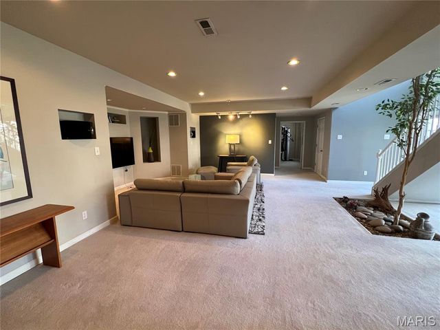 765 Turrentine Trail, Creve Coeur, MO 63141